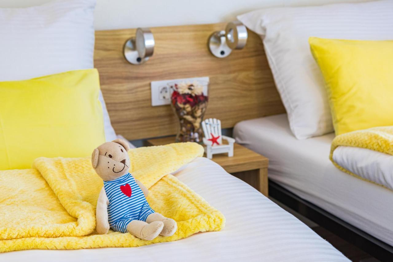 Hemy Casa - Lux Mobile Homes Ровинь Экстерьер фото